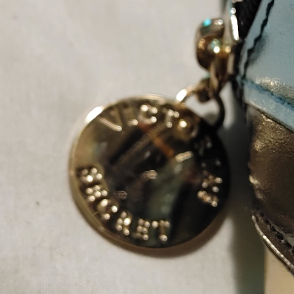 Victoria's Secret Make Up Tote Bag - Picture 5 of 12